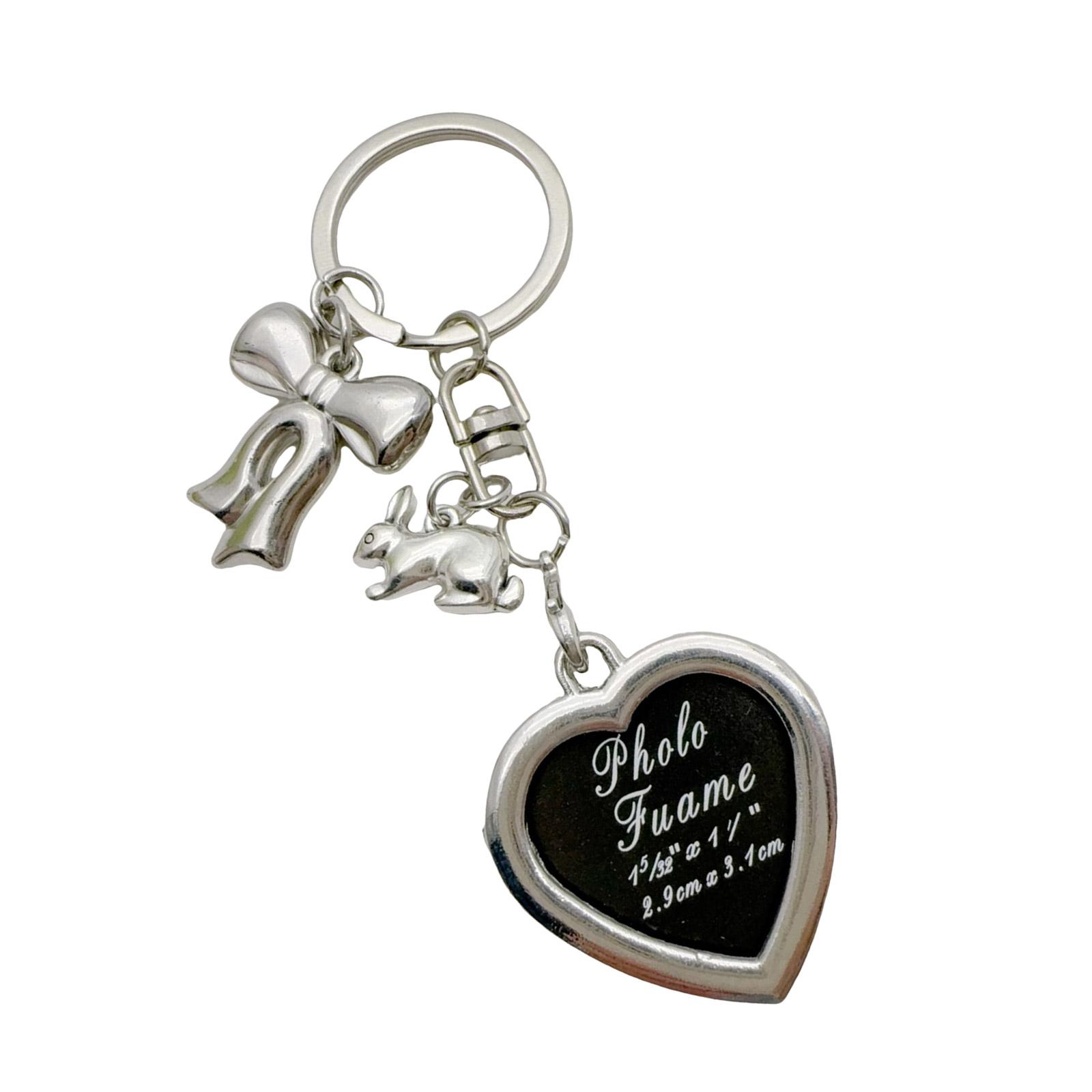 

Elegant Bowknot Heart Design Metal Keychain Accessory Suitable for Bags and Keys Suitable for Women of Various Ages