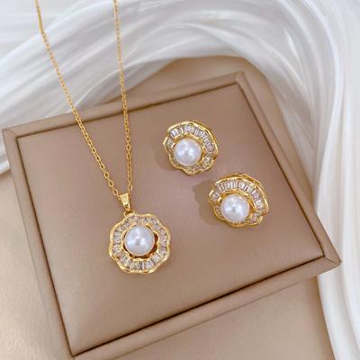 Ensemble Collier Boucles d'Oreilles Luxe Léger Industrie Lourde Perle Plein Diamant Personnalité Tempérament Boucles d'Oreilles de Banquet Groupe d'Articles
