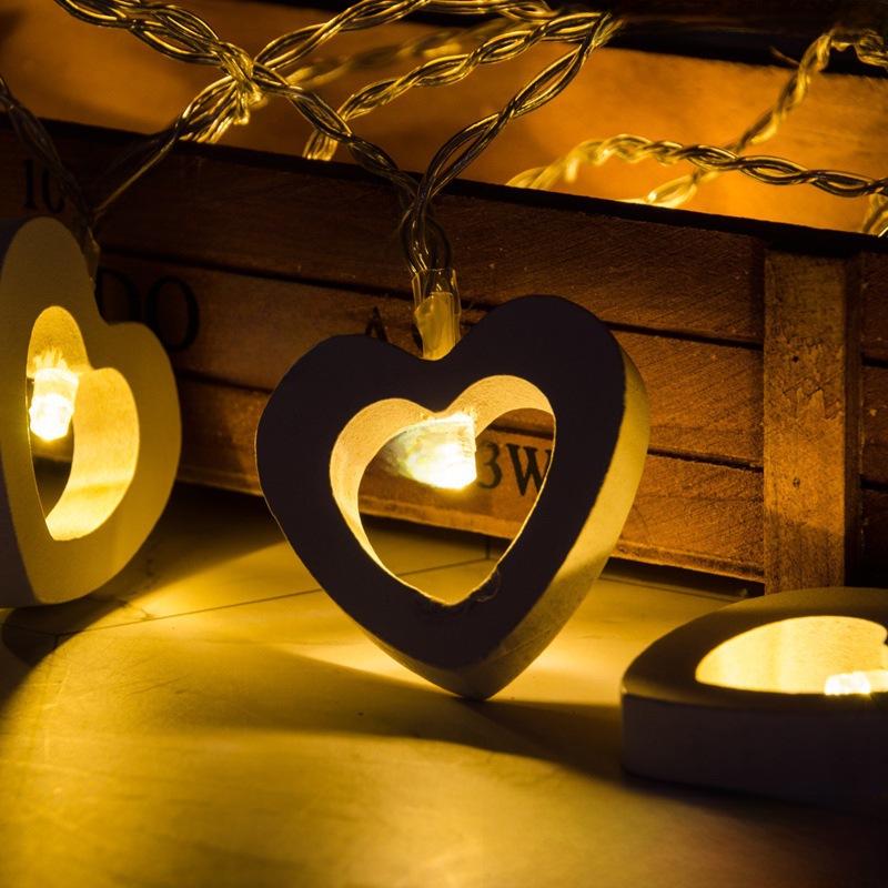 

LED Wooden Heart-Shaped Light String - Korean Style Indoor Holiday Decoration with 10 Small Colored Lights and Battery Box Battery Box: 2m 10 lights