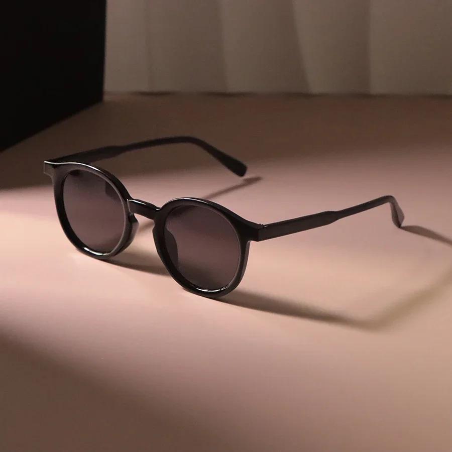 

Round Vintage Sunglasses Women Men Brand Designer Frame Retro Sun Glasses Female Male Mirror Outdoors Punk Other