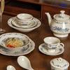 Shunxiang Blue Fog Flower Ceramic Tableware Set: Retro High-End Rice Bowl Plate for Luxurious Dining.