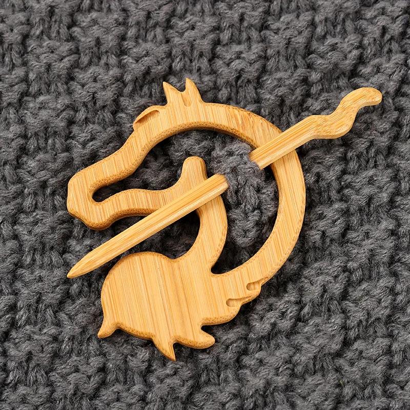 Brooch Pin With Wooden Animal Pattern Diy Craft Badge Cartoon Pin Funny Cute Shawl Pin Scarf Buckle Clasp Pins Jewelry Gift