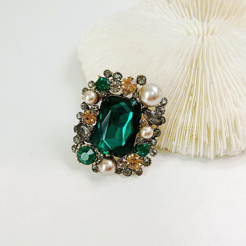 Perle Kristall Geometrische Brosche - Elegantes Retro Hofstil Anstecknadel Accessoire