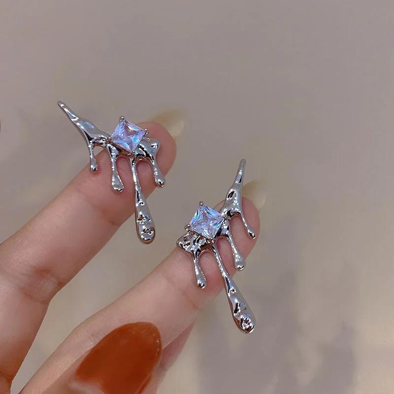Fashionable Dark Super Sparkling INS Style Earrings Personalized Accessories Womens Valentines Day Birthday Gift Korean Earring