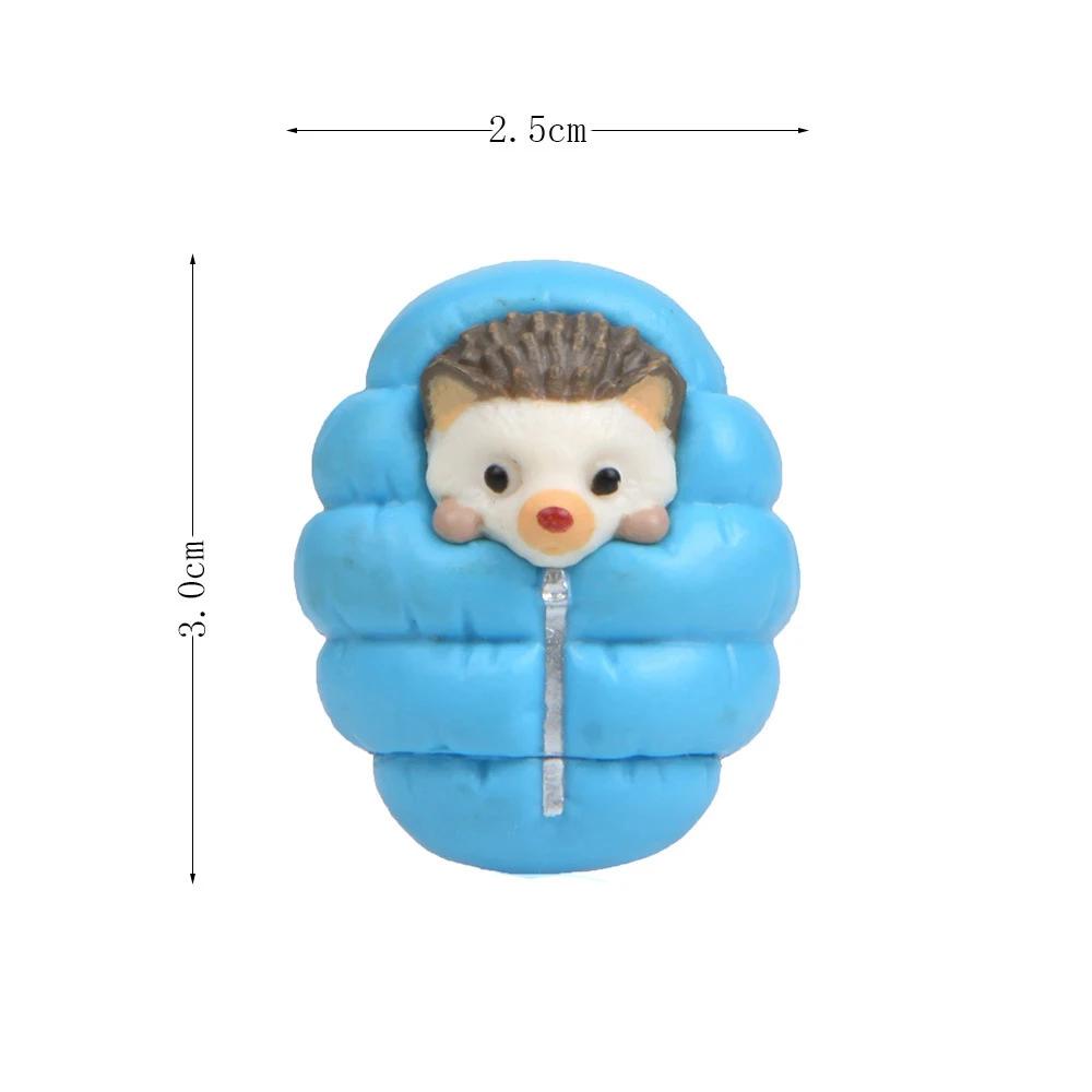 Mini Hedgehog in Sleeping Bag Ornament Miniature Figurines Gift Toy for Kids Children Baby Room Desk Garden Home Decoration