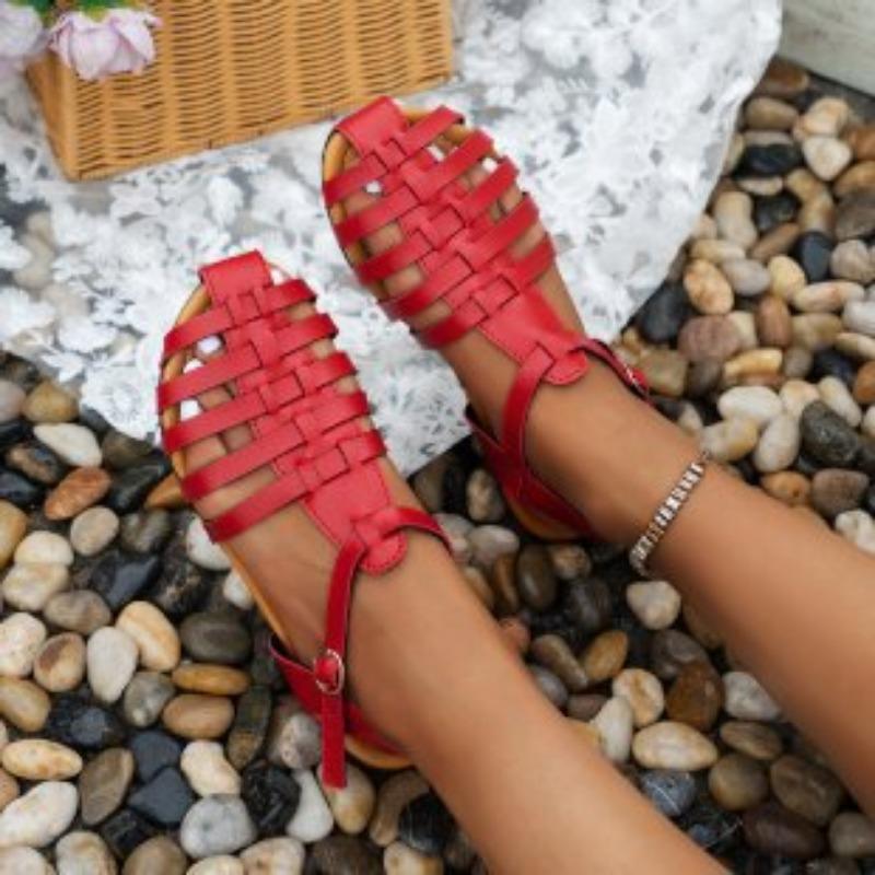Baotou sandals women's summer new flat-bottomed buckle fashionable large-size beach sandals women