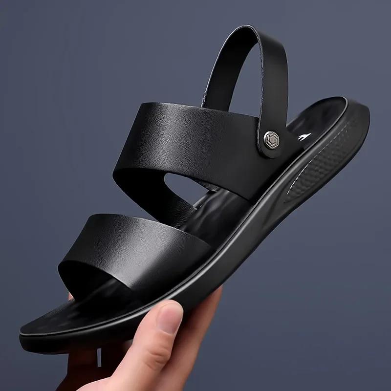 Novos sapatos da moda para homens, sandálias de couro genuíno de verão, sapatos casuais de couro da moda, sapatos de praia legais de rua