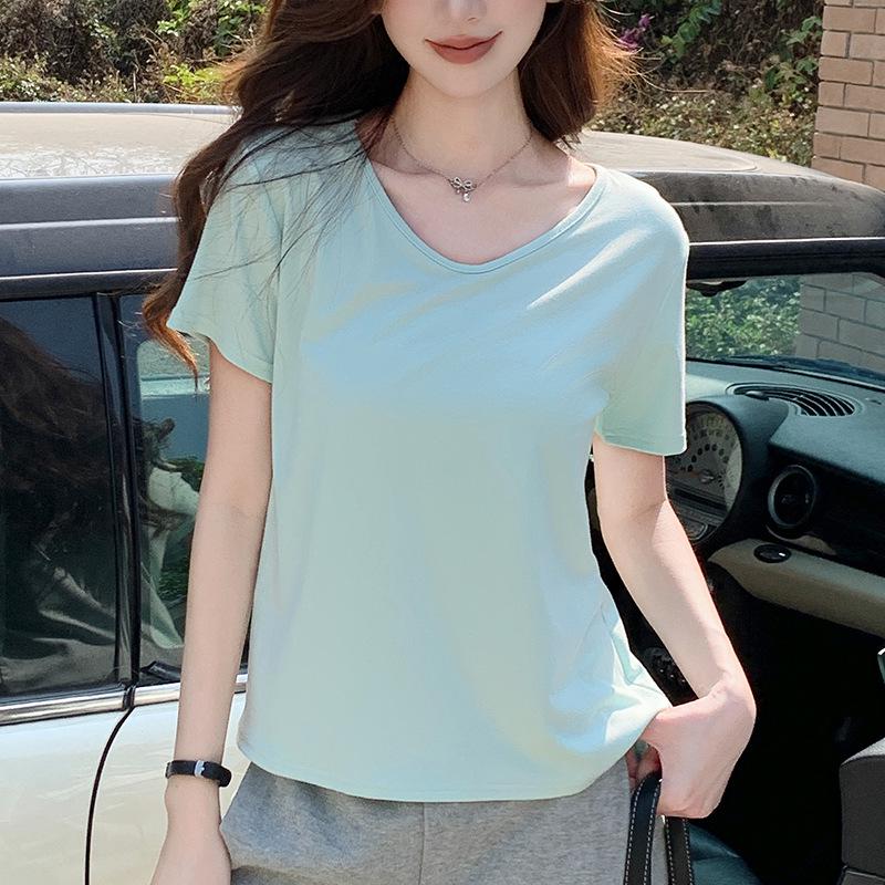 Ladies' Large V-Neck Short-Sleeve T-Shirt - Spring/Summer, Loose Fit, Solid Color, Versatile & Slimming.