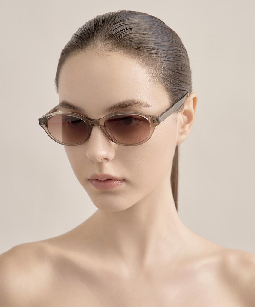 Koe Relaxed Taupe
