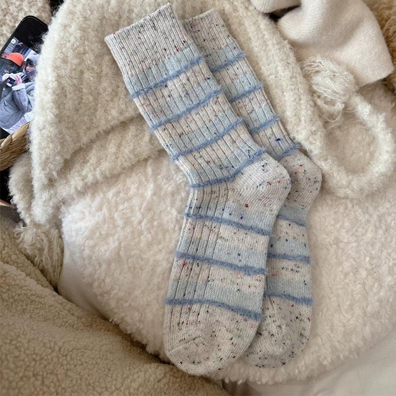 Ladies Winter Plush Warm Striped Wool Mid Barrel Pile Socks