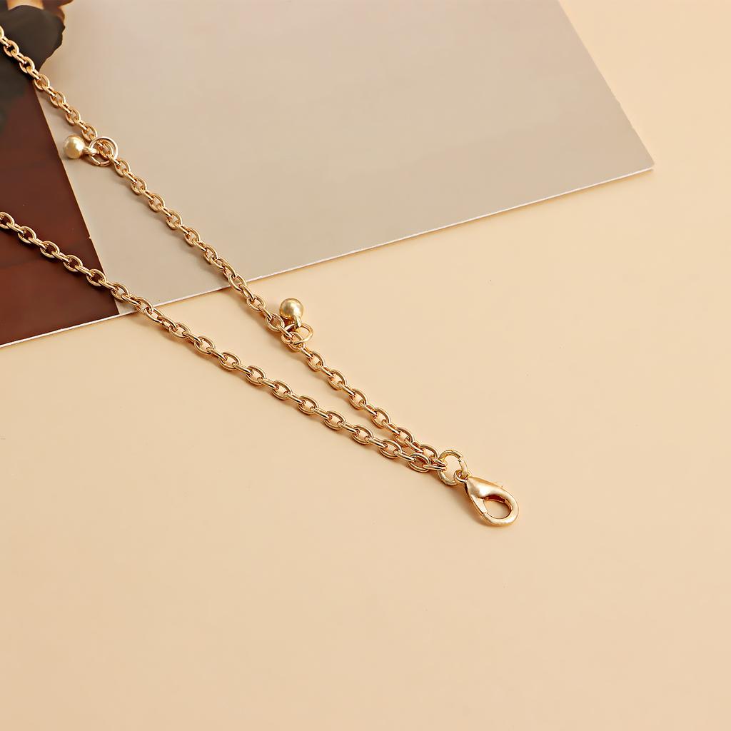 Europe, America, punk double-layer star crescent pendant, Xiaoxiang chain, belt, waist chain female manufacturer spot