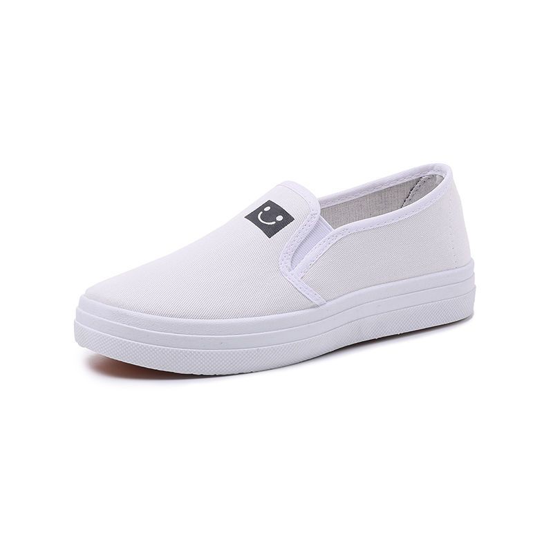 Scarpe di tela Scarpe da studentessa Scarpe di stoffa casual Scarpe da donna stile coreano Scarpa piatta singola Scarpe piccole pigre bianche