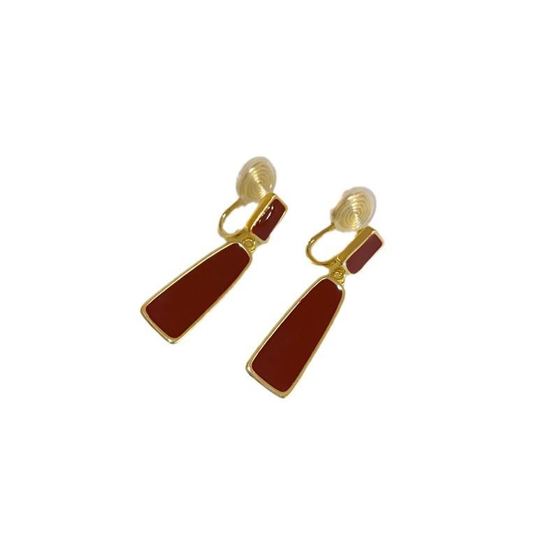 No pierced ear clips~ Burgundy new French retro stud earrings women's niche fashion mosquito coil disc earrings high sense