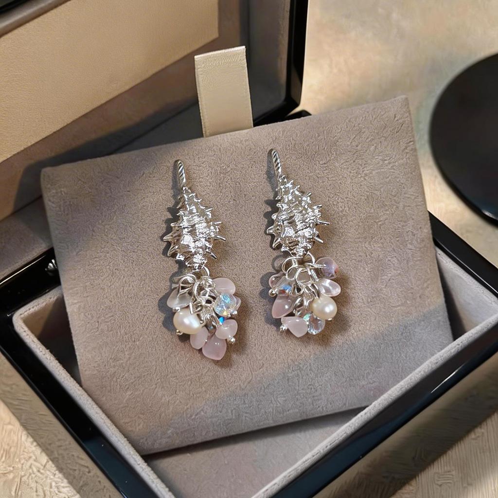 Silver Needle Conch Freshwater Pearl Amethyst Fringe Stud Earrings Seaside Vacation Style