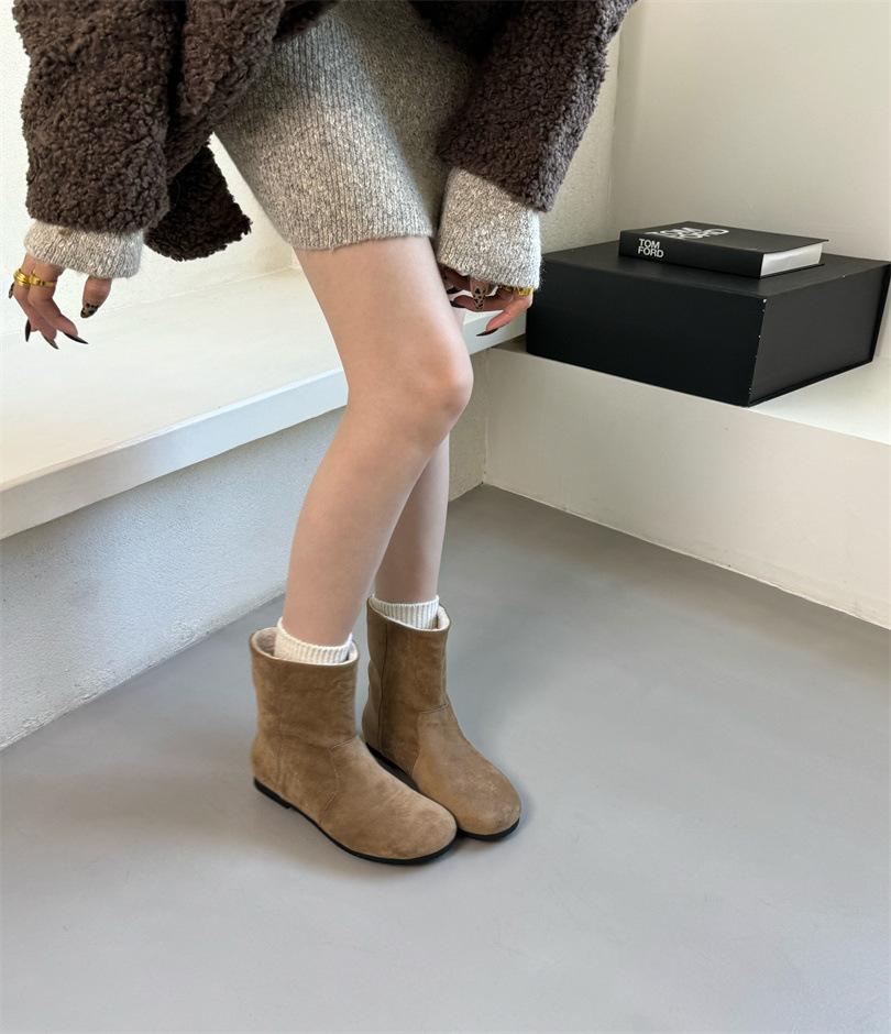 Suede Sleeve Low Heel Versatile European and American Matte Soft Leather Foreign Style Martin Boots 2025 New Round Head Fashion Boots Retro