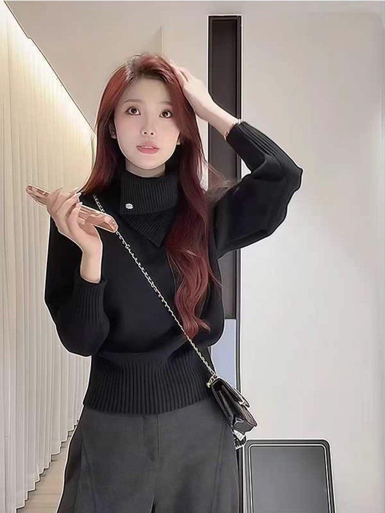 New Autumn/Winter Gray High-Neck Sweater for Women: Thick, Wearable Knit Pullover with Luxurious Feel