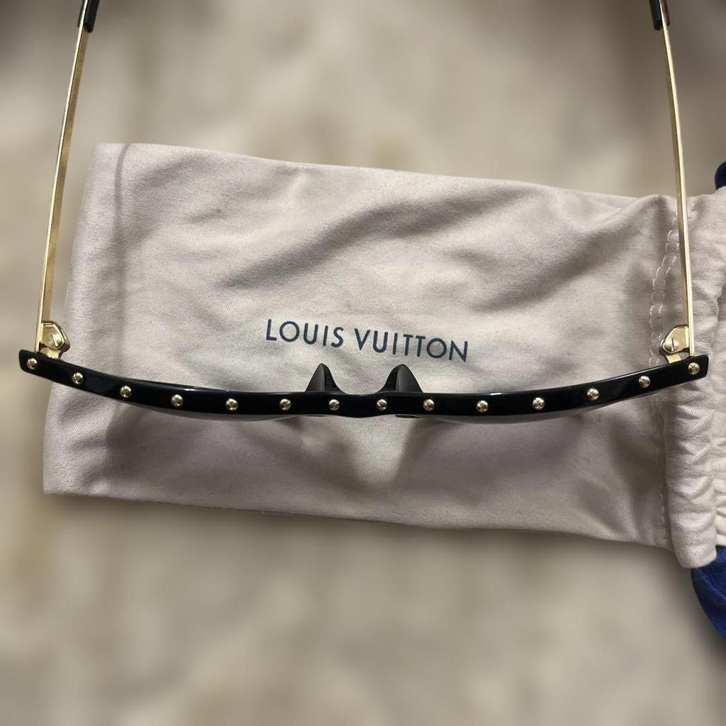 Used LOUIS VUITTON Louis Vuitton Sunglasses with Case Box