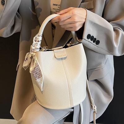 Spring Fashion Handbag 2025 New French Small Fresh Shoulder Messenger Bag Foreign Style Explosion Bucket Bag Women's Bag