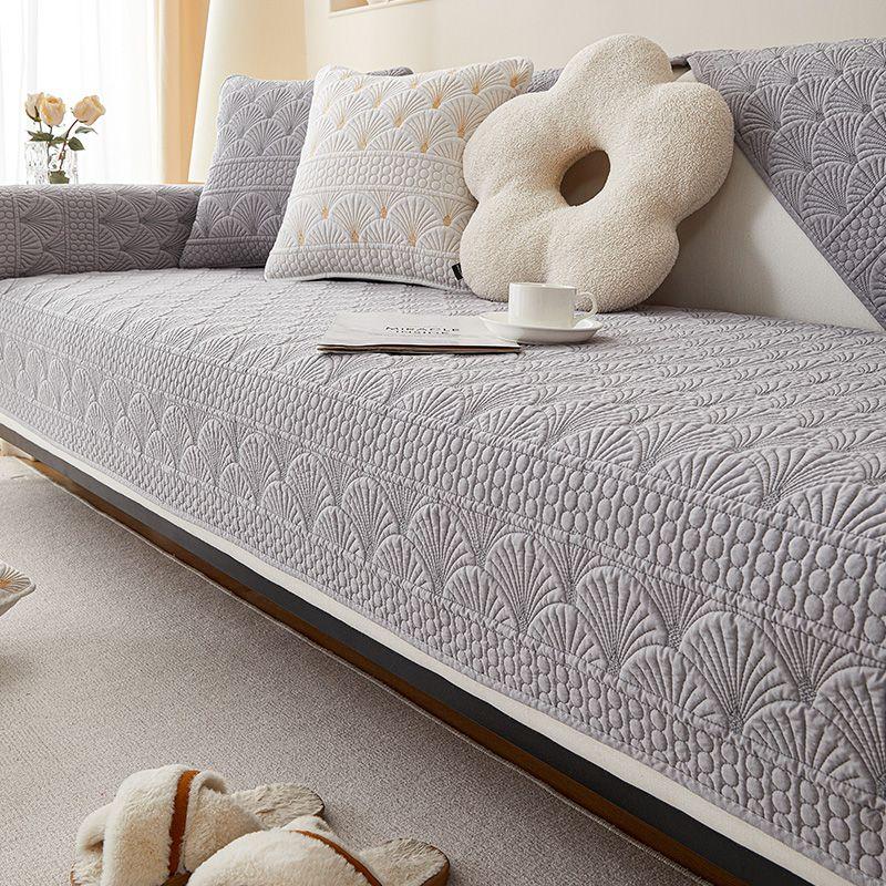 

Scandinavian Pure Color Non Slip Cotton Universal Sofa Cover Fabric Scallop Gray 70*70