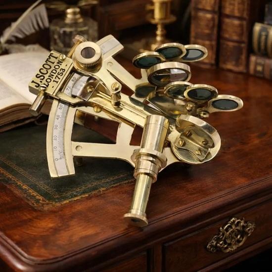 Brass Sextant J. Scott London Nautical Navy Sailors, Determine Longitudetude , Galactic Gifting Sextant 10.16 Cm, Wedding Father
