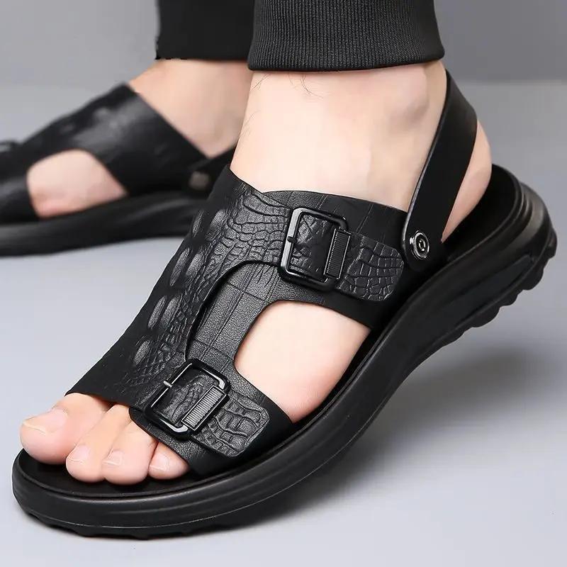 Men's sandals summer trend casual shoes breathable outdoor beach shoes soft sole two wear cool slippers flat bottom