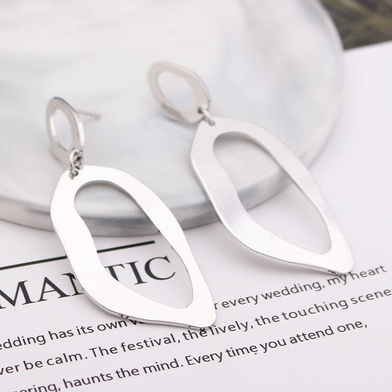 Simple Design Irregular Geometric Earrings For Women Trendy Metal Drop Earrings Pendientes Fashion Zircon Wholesale