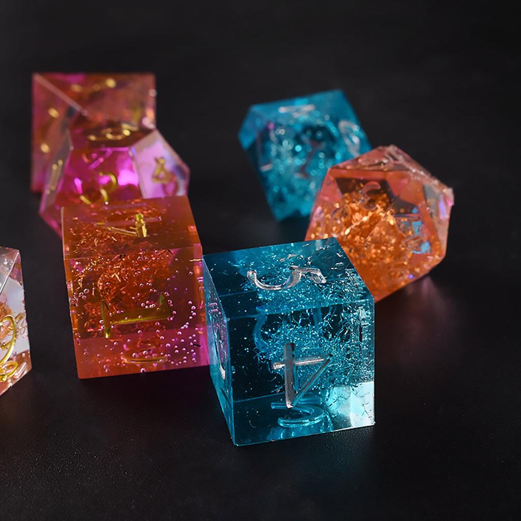 Kostki 7 Kształtów Kostki Filetowe Kwadratowe Trójkątne Formy do Kostek Kostki Gra Cyfrowa Forma Silikonowa Kryształowa Żywica Epoksydowa Zestaw Form Artystyczny