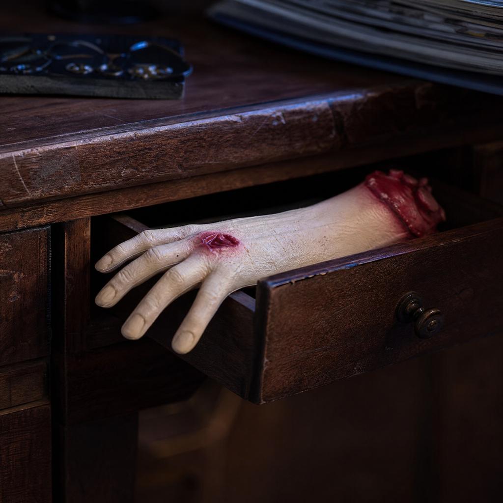 Halloween Severed Limb Prop for Decoration and House Props