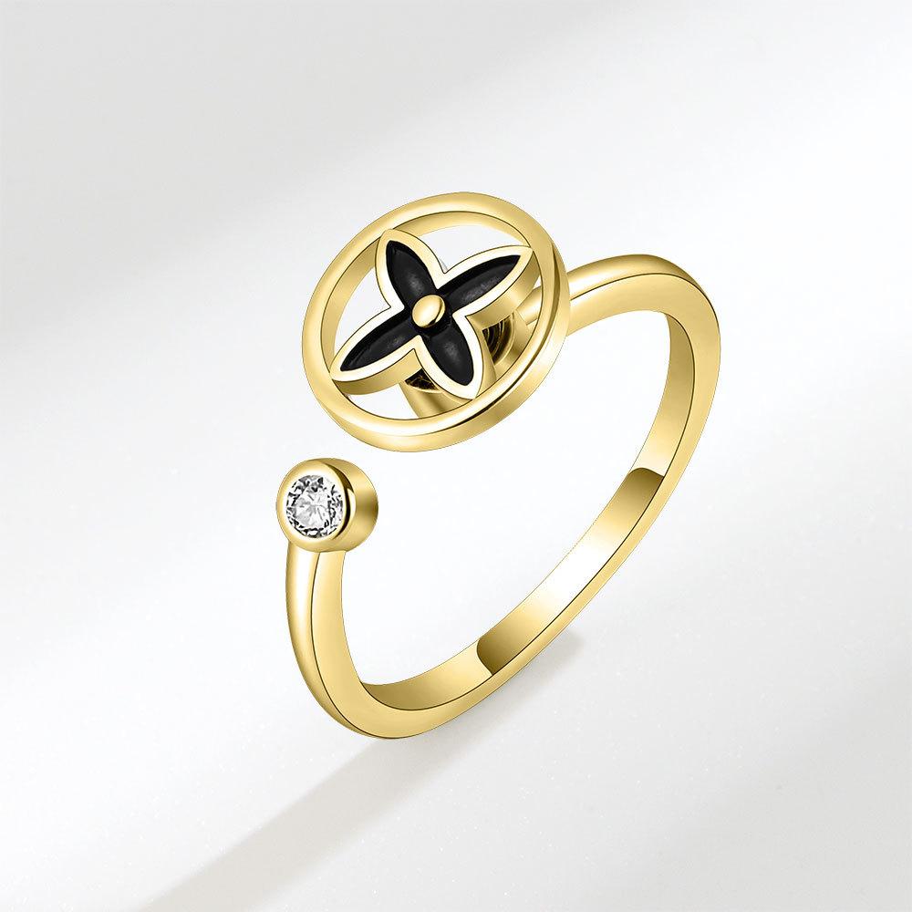 Shining Luminous Creative Rose Rotating Ring Female Delicate and Elegant Gift for Good Friends Fine Workmanship Jewellery Current Fashion Trends