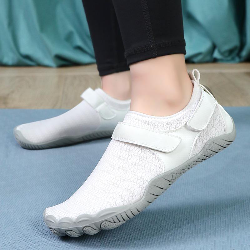 Indoor Fitness Shoes Men's and Women's Rope Shoes Silent Treadmill Shoes Gym Training Yoga Five-finger Sneakers