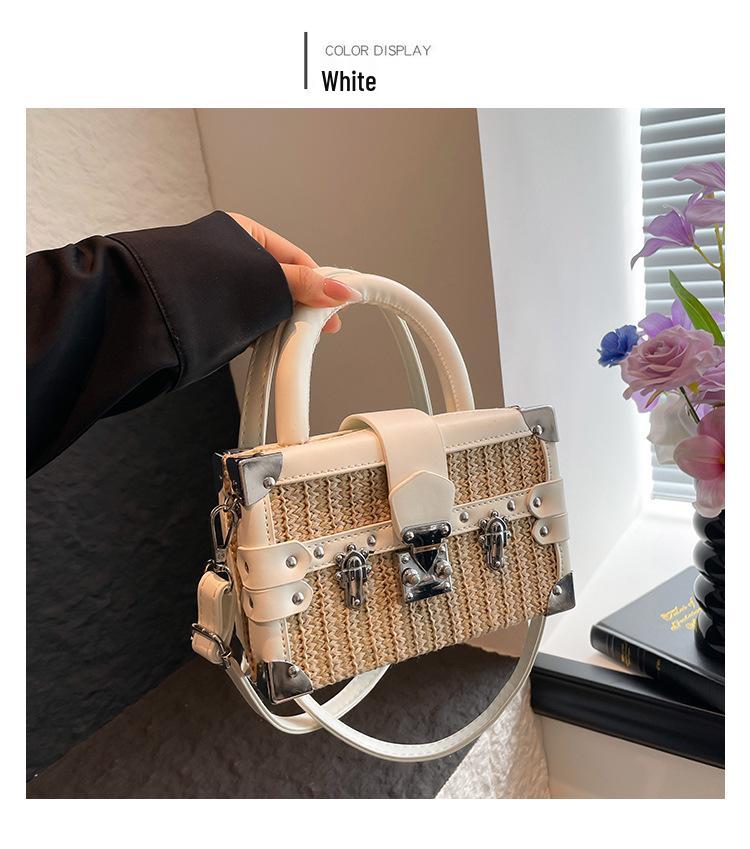 2025 Fashion Rivet Woven Straw Handbag - Versatile Trendy Shoulder & Crossbody Beach Bag