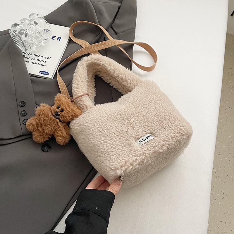 Fashionable Furry Crossbody Bag, Plush Bucket Bag, Hand-held Small Handbag