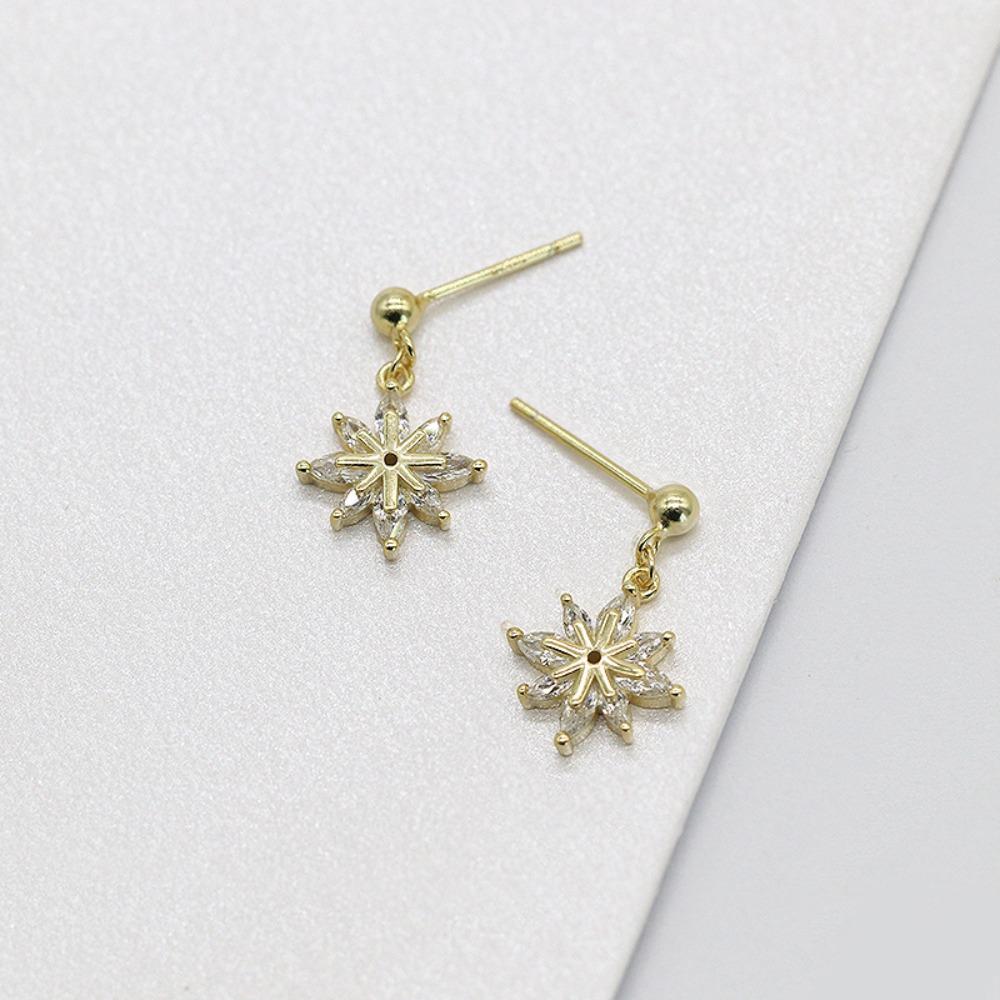 925 Silver Plated Flower Earrings with Zircon Short Dainty Studs Elegant Fairy Jewelry