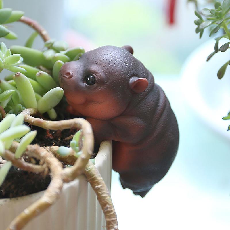 Plant Pot Hanger Resin Climbing Flower Pot Hanger Figurines Cute Animal Hanging Hippo Platypus Otter Statue Plant Pot Hugger