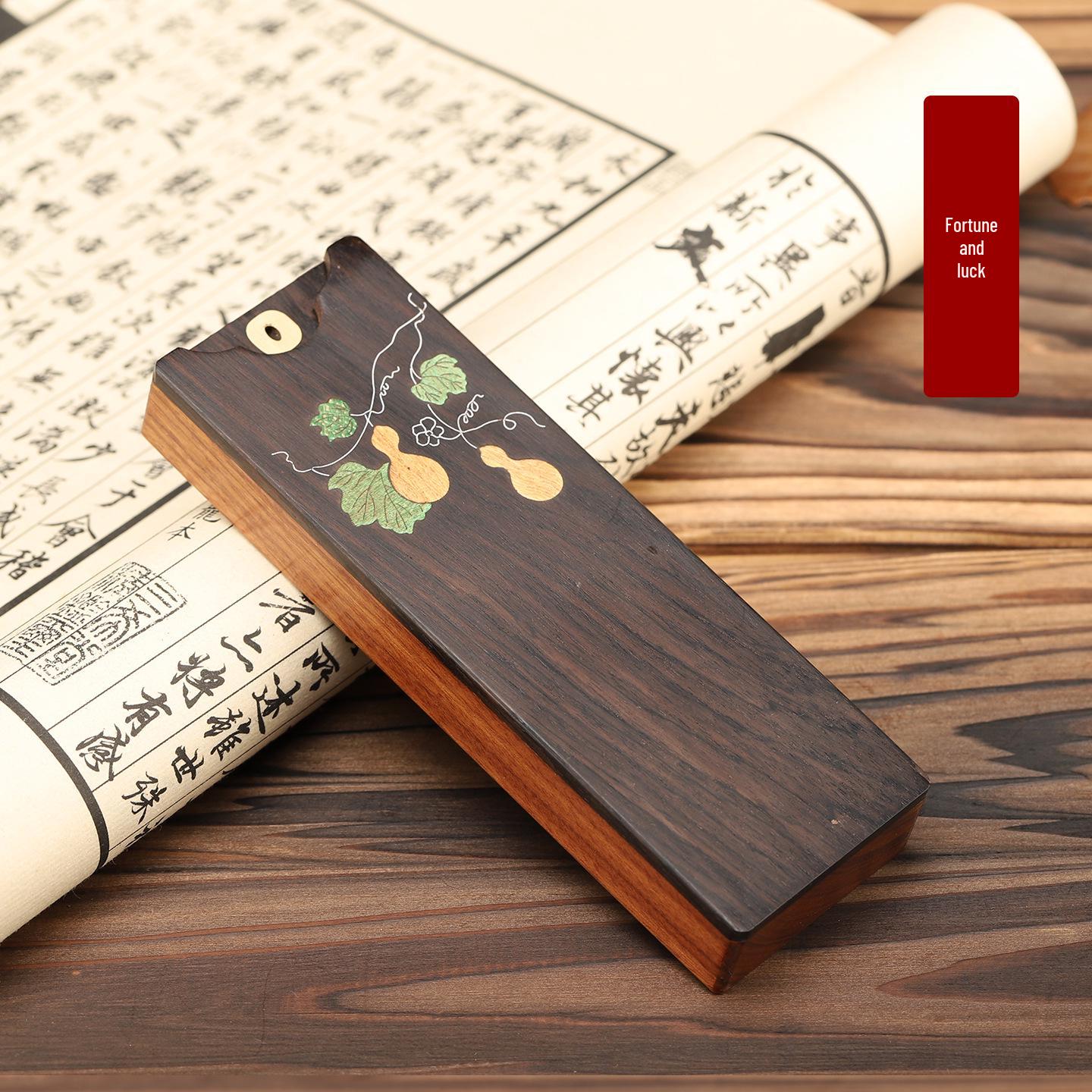 Ebony Portable Incense Box: Pull-out Burner for Agarwood and Sandalwood Sticks, Travel-Ready Storage.