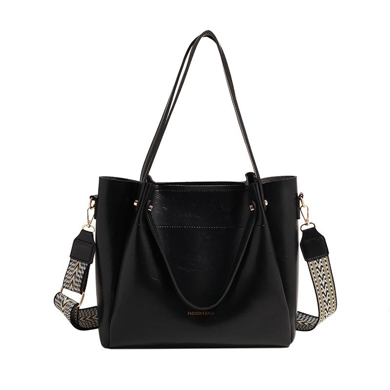 Handbag, Women's Retro Tote Bag, Large Capacity, Simple and Fashionable, Single Shoulder Commuting Bag, Textured Crossbody Bag
