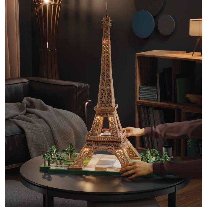 4D Build - Puzzle 3D - Tour Eiffel lumineuse - 252 pièces - 90cm - dès 12 ans