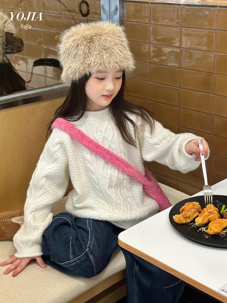 YOJIA Flickors Trendiga Vinter 2025 Stickad Tröja – Mysig, Varm och Förtjockad för Barn.