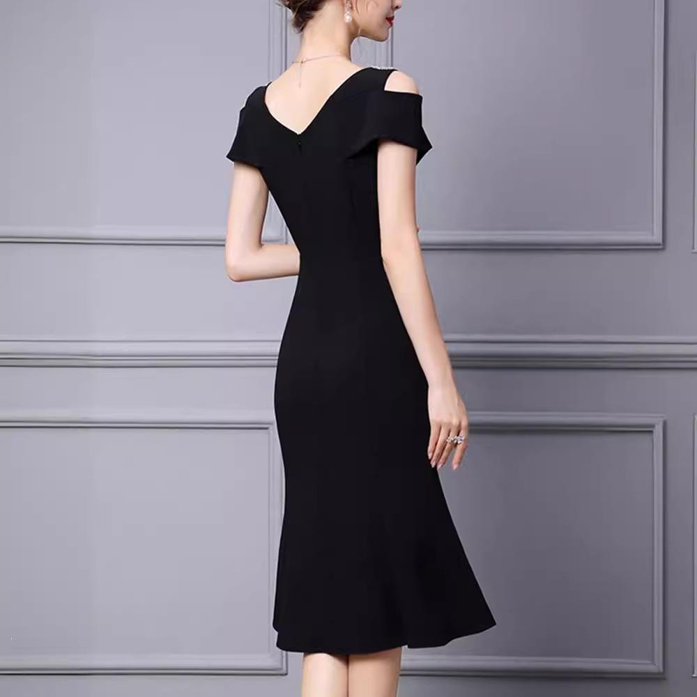 Light Luxury High-end Small Dress Dress 1011 New Thin Off-the-shoulder Fishtail Dress Host Birthday Party Dress