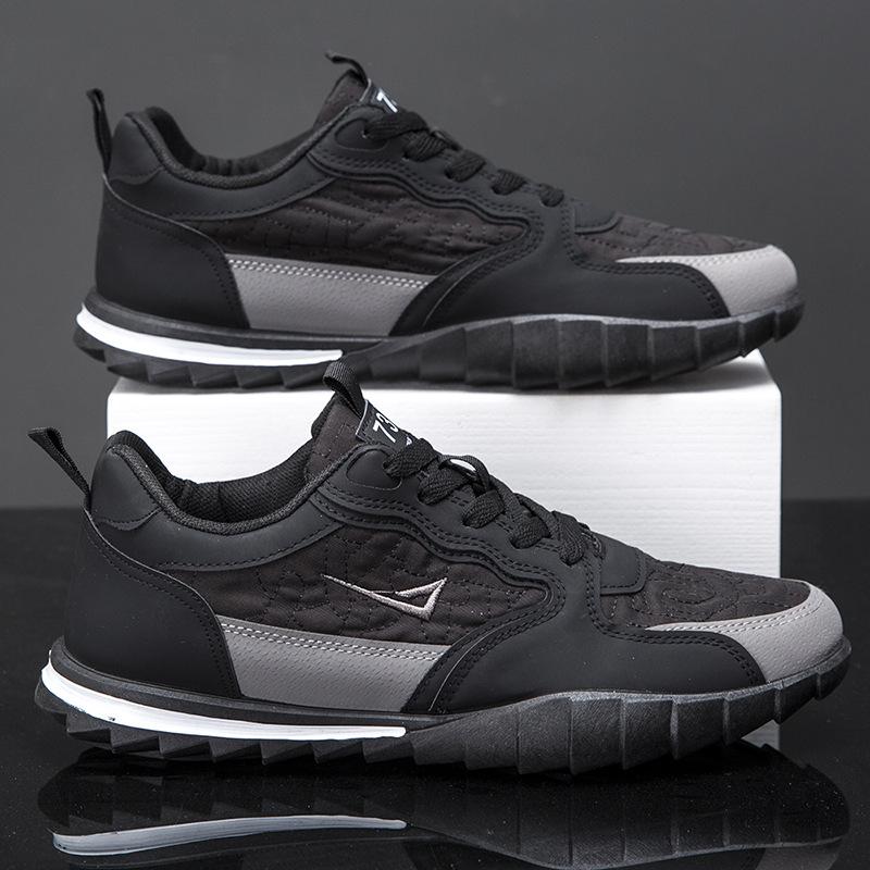 

Мужская обувь 2025 новый тренд модная спортивная обувь легкая дышащая универсальная обувь для бега мягкая подошва повседневная обувь 44 чёрный