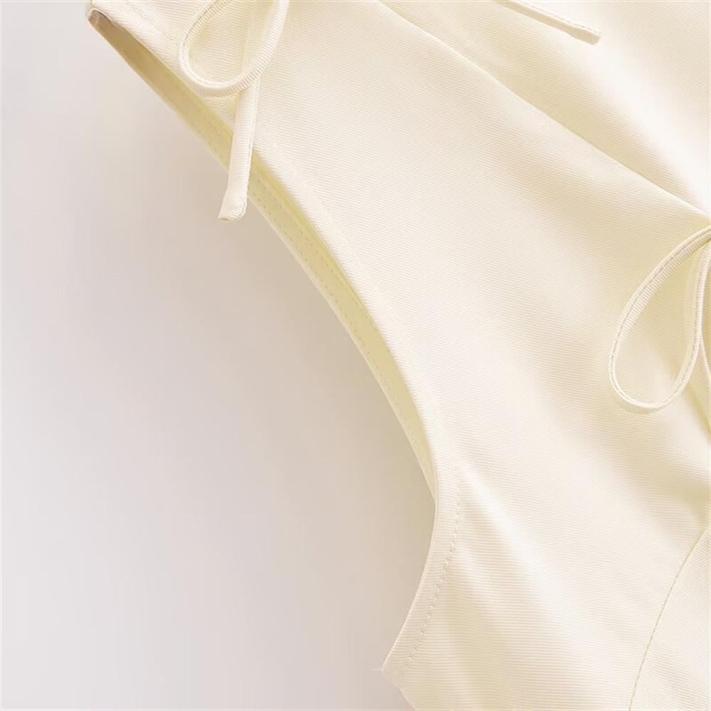 Spring/Summer 2025 Women's Bow-Embellished Round-Neck Dress - Simple, Casual, and Versatile.