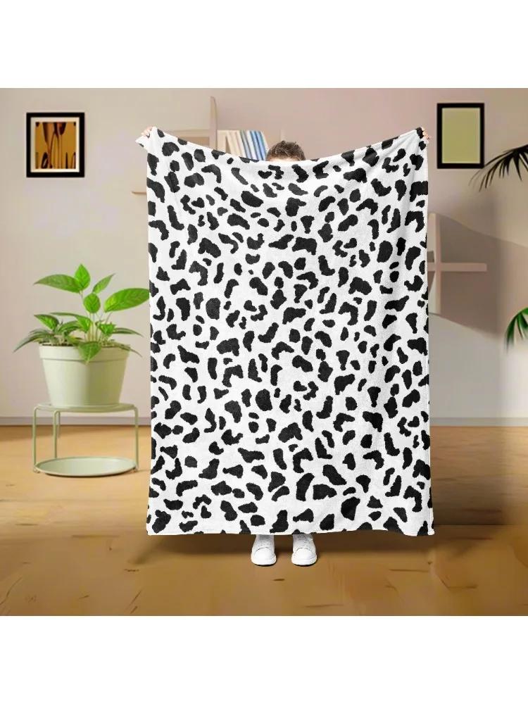 

Kawaiiii Cow pattern Blanket Flannel Blanke Bed Sofa Travel Camping Super Soft Cozy Plush Blanket Cheetah Print Blanket for All 30x40in