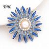 Shirt Lapel Pin Retro Rhinestone Sunflower Brooch Pin, Floral with Faux Parties Pearl, Metal Flower Badge for Women, Clothing Accessories Decorative