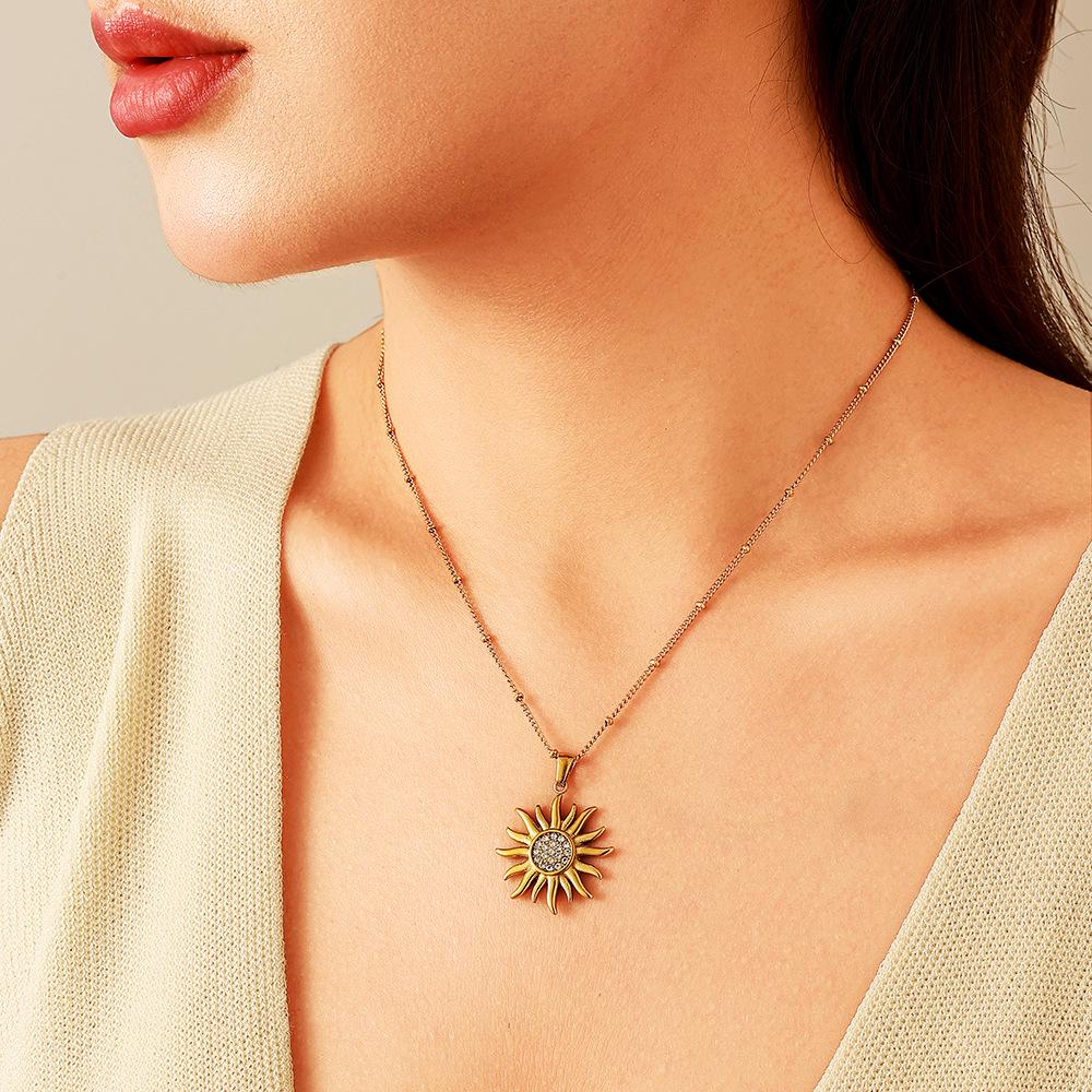 18K Gold-Plated Stainless Steel Women's Necklace with Sun-Shaped Zirconia