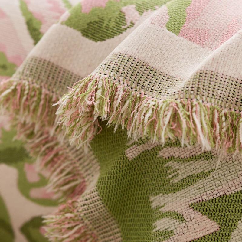1pcs High Quality Chenille Sofa Cover Four Season Universal Rural Sofa Towel One Piece Fully Covered Sofa Blanket Slip-resistant and Wear-resistant