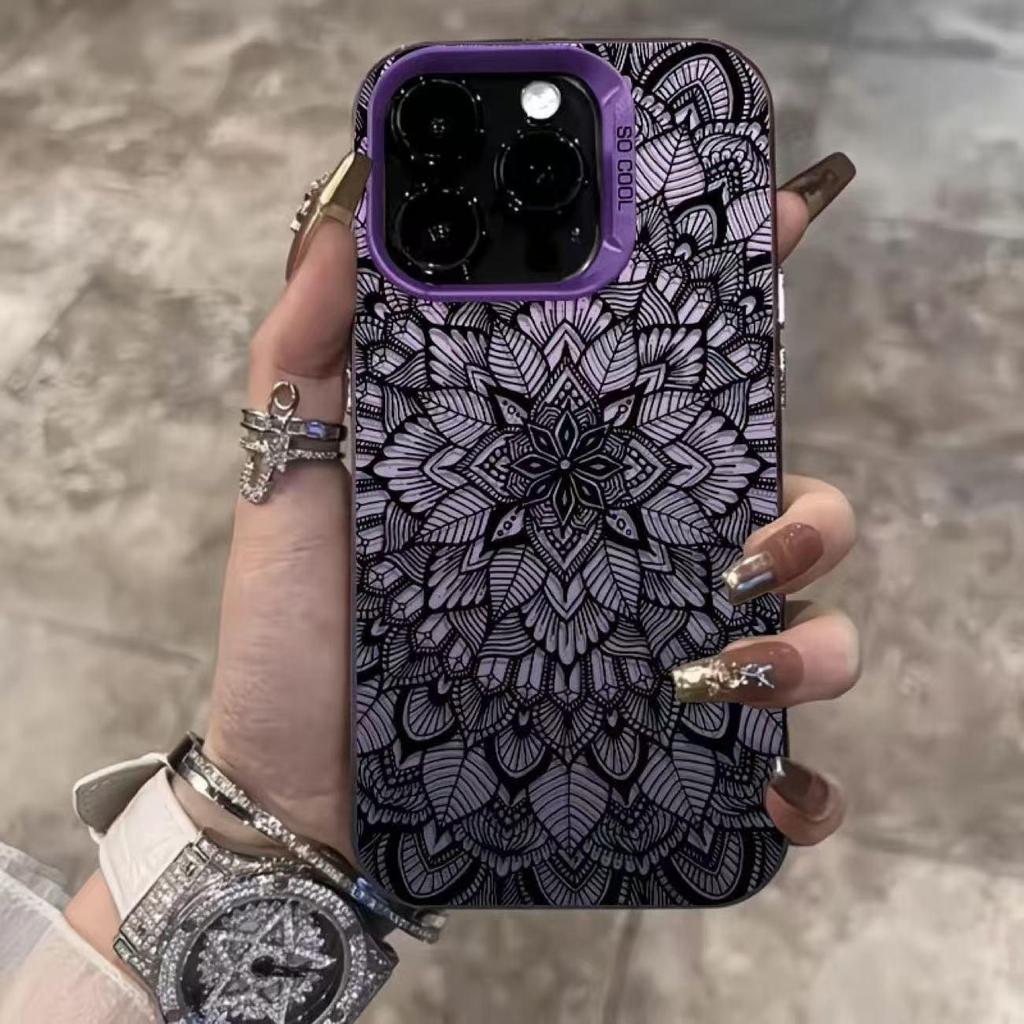 Retro Pattern iPhone Case for 17 Air, 16 Pro Max, 15 Pro, 14 Creative