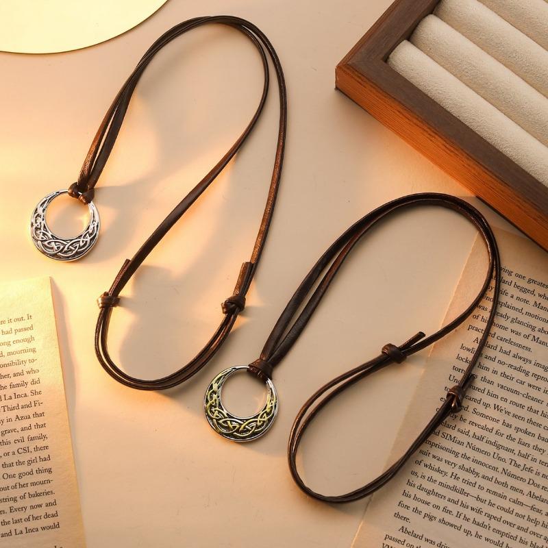 Retro Knot Round Pendant Necklace Ethnic-style Sweater Chain Necklace