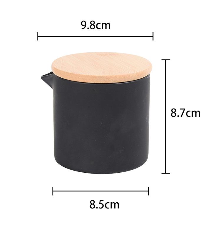 

Low Temperature Essential Oil Candle Couple Essential Oil Low Temperature 38 Degrees Aromatherapy Wax Export European and American Soy Wax Material