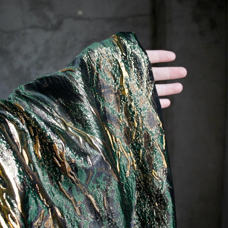 

Shimmering Green Gold Three-dimensional Brocade Texture Jacquard Fabric Vintage Dress Hanfu Coat Sewing Material Designer Fabric 100cm&140cm зелёный