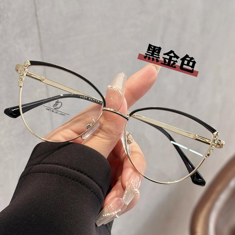 Fashion Cat Eye Glasses Frames for Women Blue Light Blocking Computer Eyewear Stylish Female Eyeglass Frames